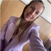 Profesora especializada en lecto-escritura , enseño a leer y escribir con el método que más le acomode al estudiante